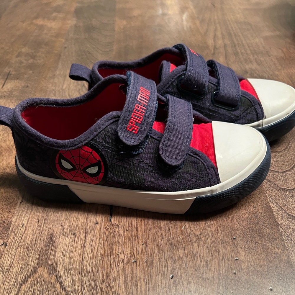 Marvel Spider Man Sneakers For Toddler Boy Size 11 Worn Once